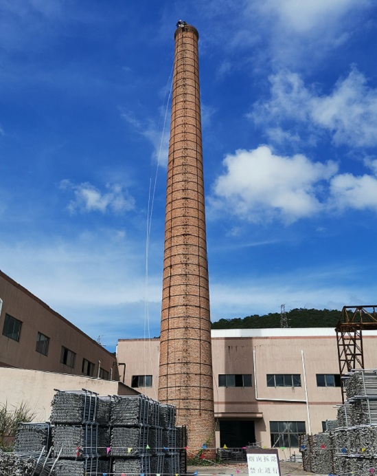 煙囪拆除-人工拆除如何確保安全？