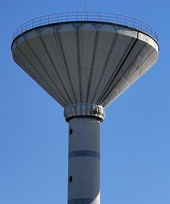 水塔拆除公司：高效作業(yè)，安全至上